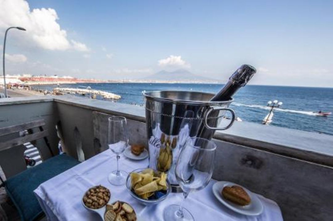 赫萊斯蘇馬赫酒店