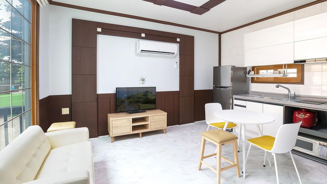 Anmyeondo Hosuwa Bada Pension