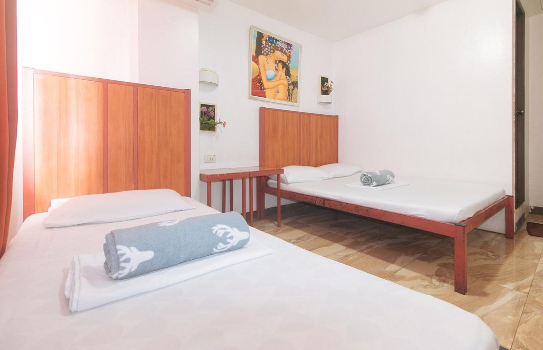 Stay Malate Hostel by RedDoorz