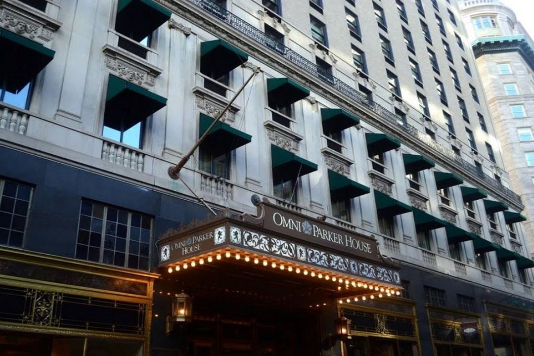 派克歐姆尼酒店