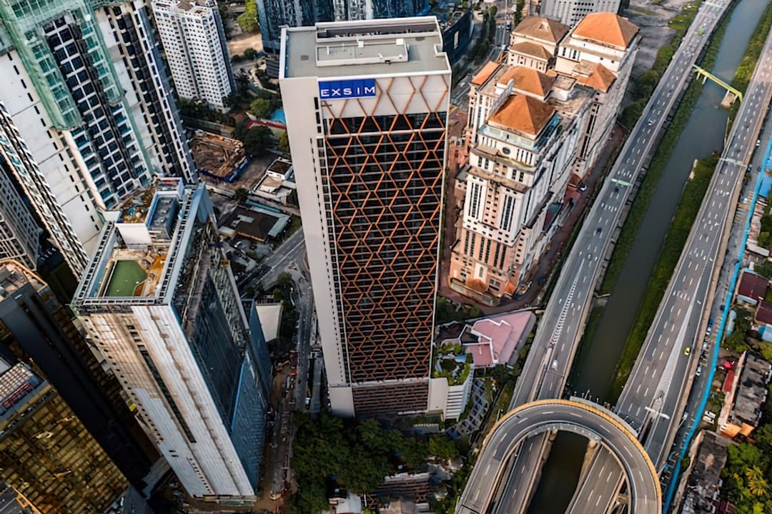 Emily in Town的KLCC Scarletz套房