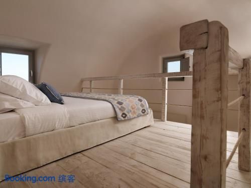 多米聖托裏尼島度假村