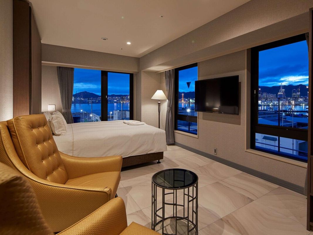 神戶復古百夫長水療酒店