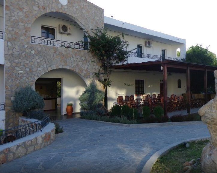 陽光海灘林多斯酒店