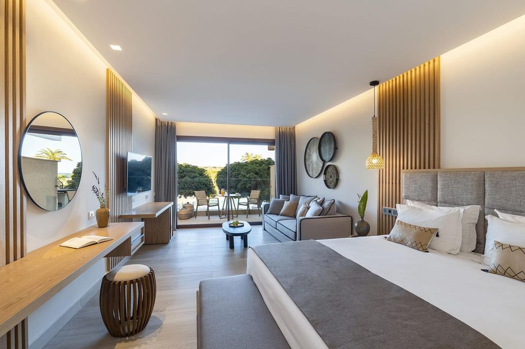 大西洋帝國度假村 - 限成人