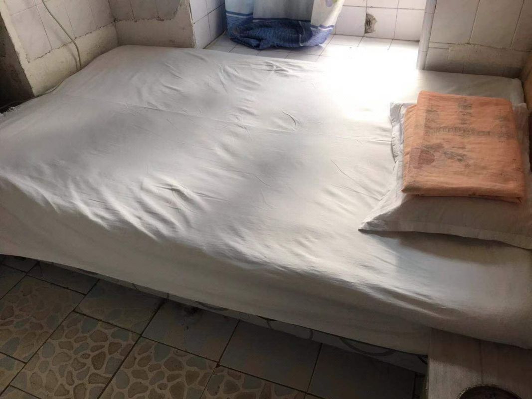 Warm Apartment (Wuhan Luoyu Road Branch)