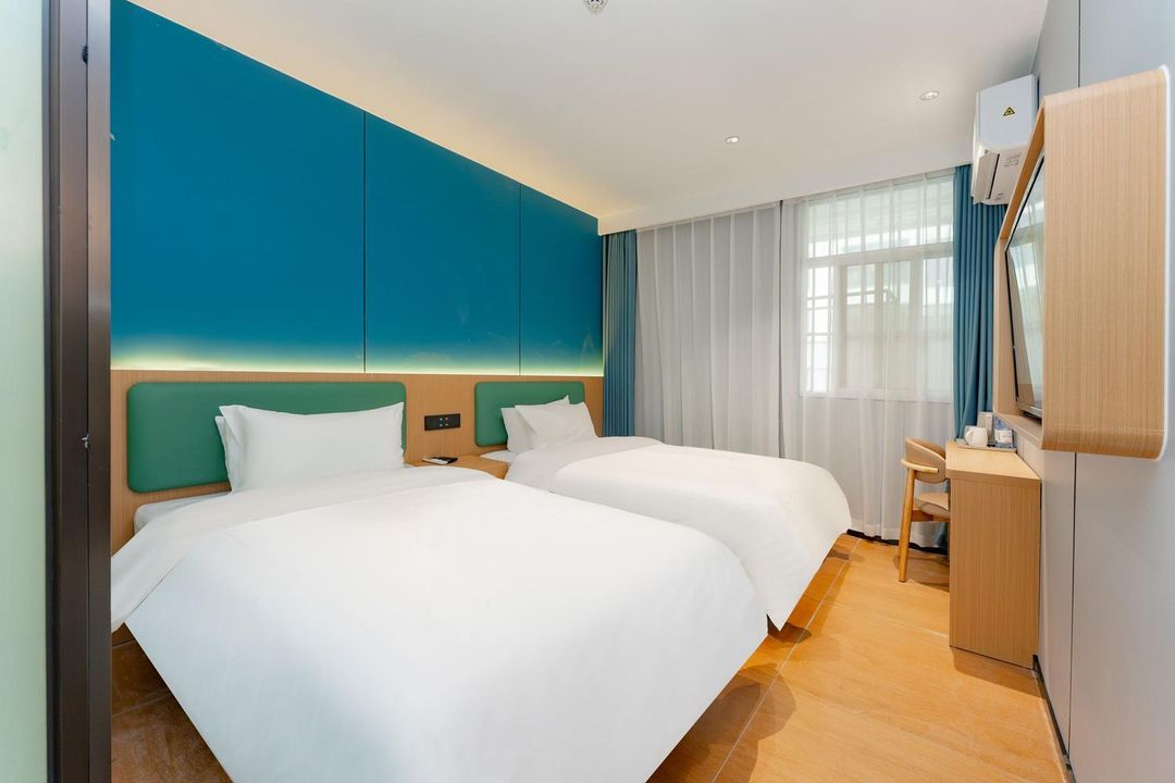 咖居酒店(南京南站河定橋地鐵站店)