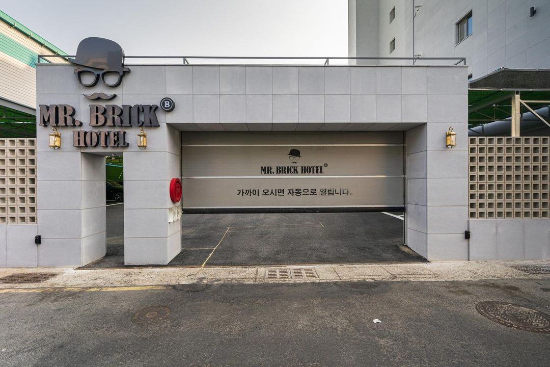 釜山沙上磚先生酒店