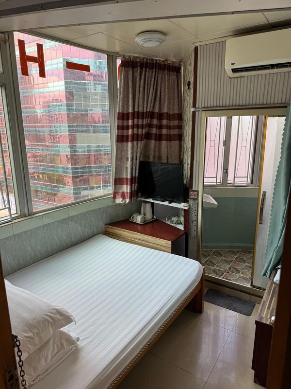 Geo-Home Holiday Hotel