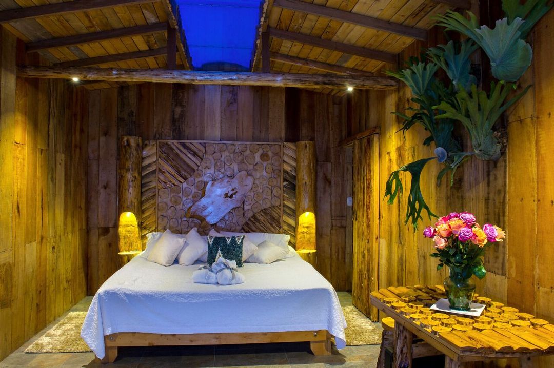 La Laguna Hostal