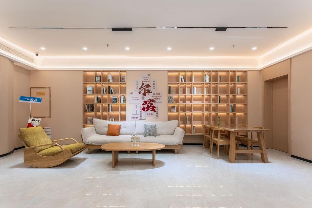 哈爾濱阿穆爾酒店(中央大街索菲亞教堂店)