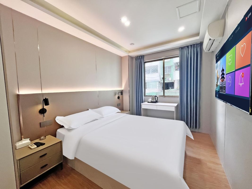 Fengyuanju Business Hotel