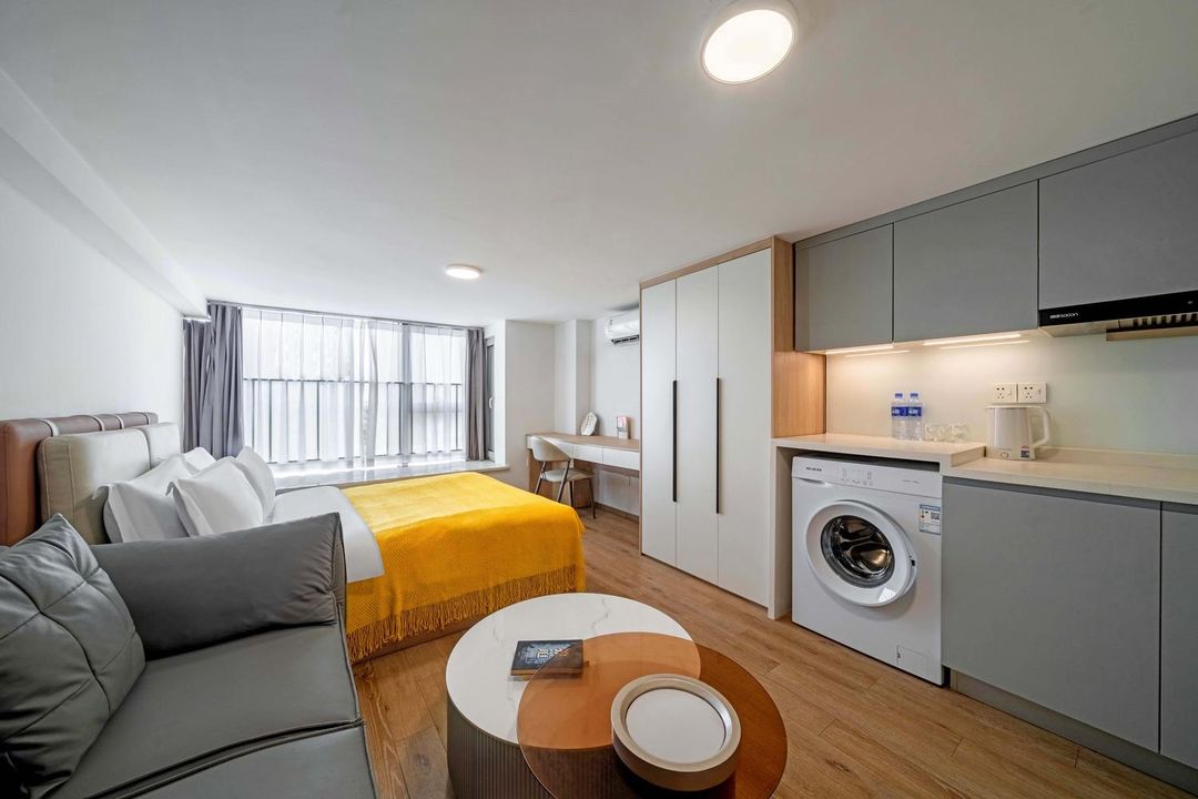 Shiguang Homestay (Xingang Subway Station Xiaoshan International Airport)