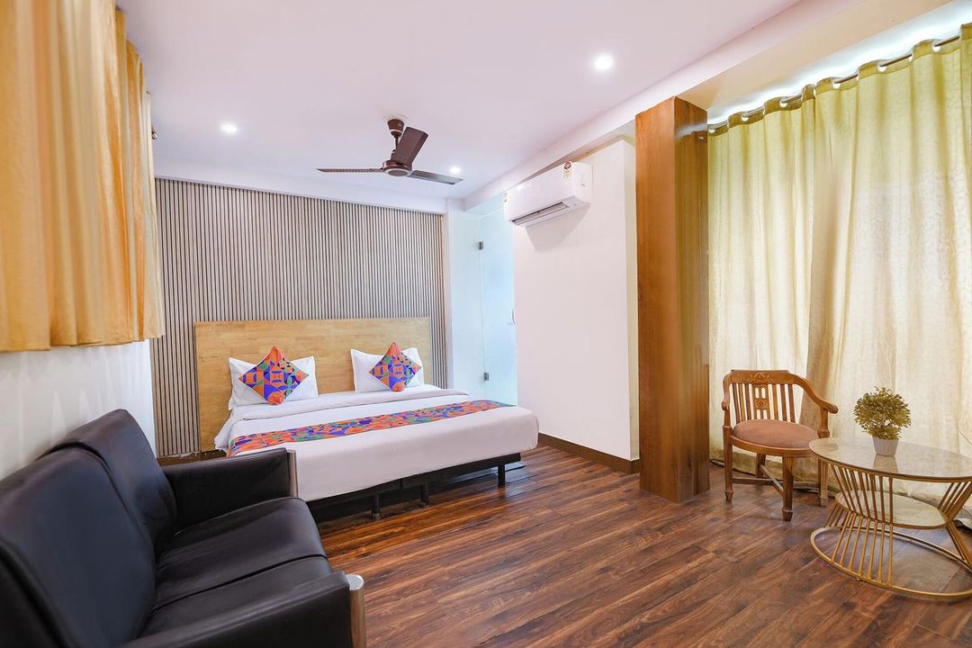 Fabhotel Hari Nagar Ashram