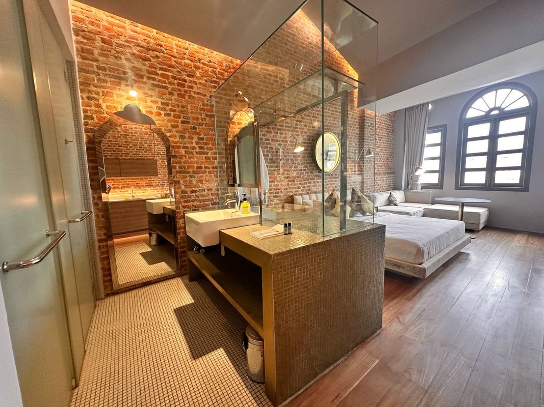 Loke Thye Kee Artiste Boutique Hotel