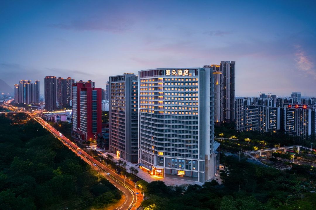 廣州番禺亞運城亞朵酒店