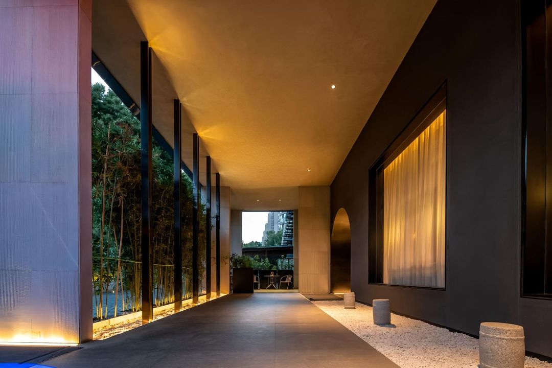 競放電競酒店(王家灣國博中心店)