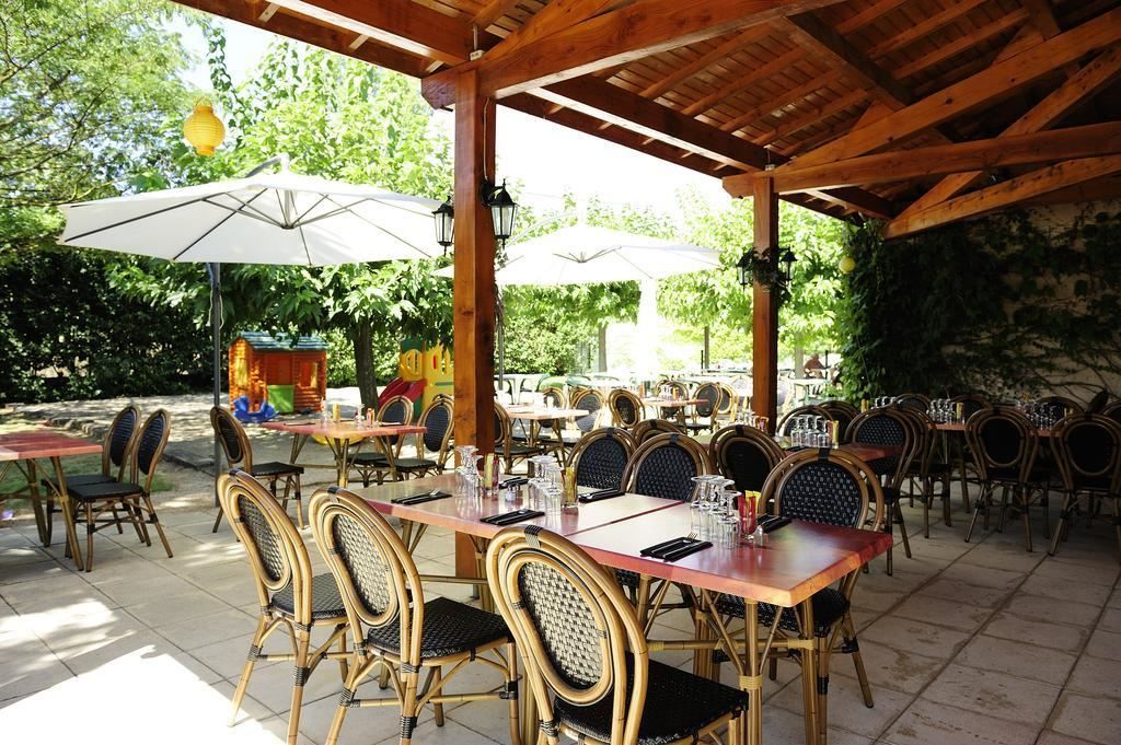 克洛斯布魯耶雷斯酒店