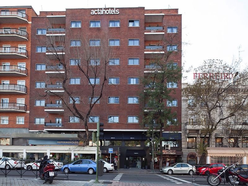 Hotel Acta Madfor