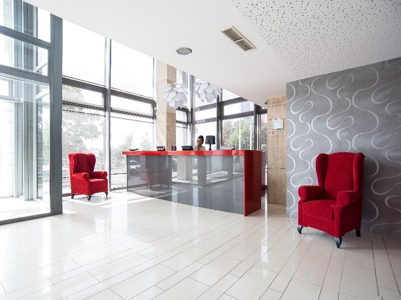 魯賓健身會議酒店