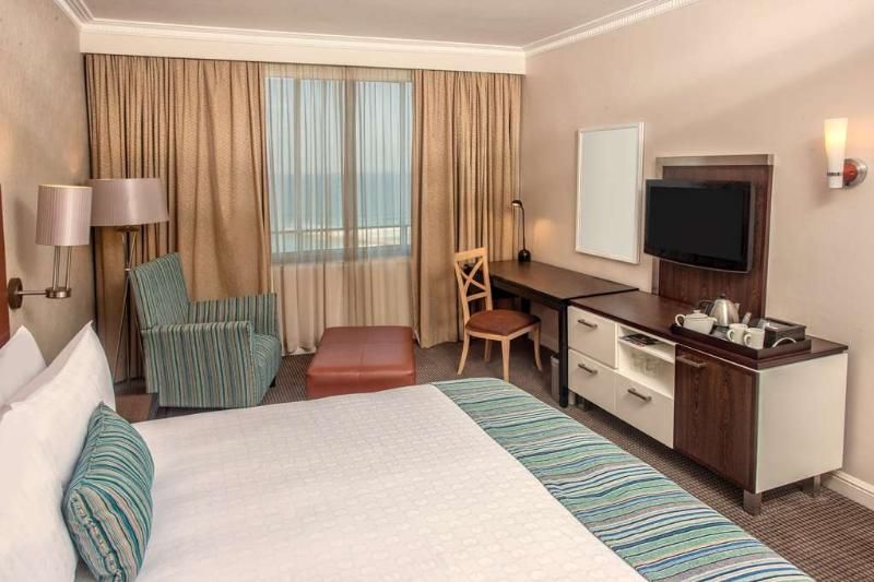 宜容格尼瑪哈拉尼酒店