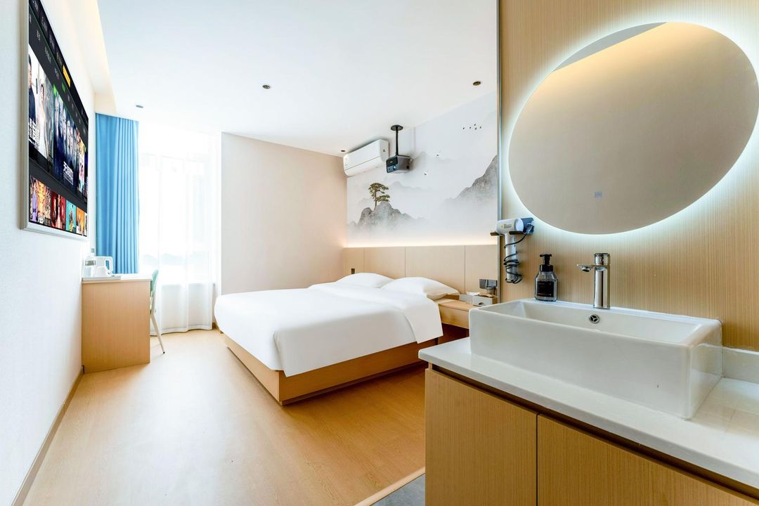 High-tech boutique hotel (BYD branch)