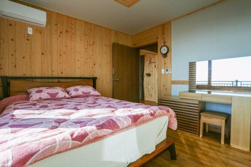 Seogwipo Jungmun Yechon Pension
