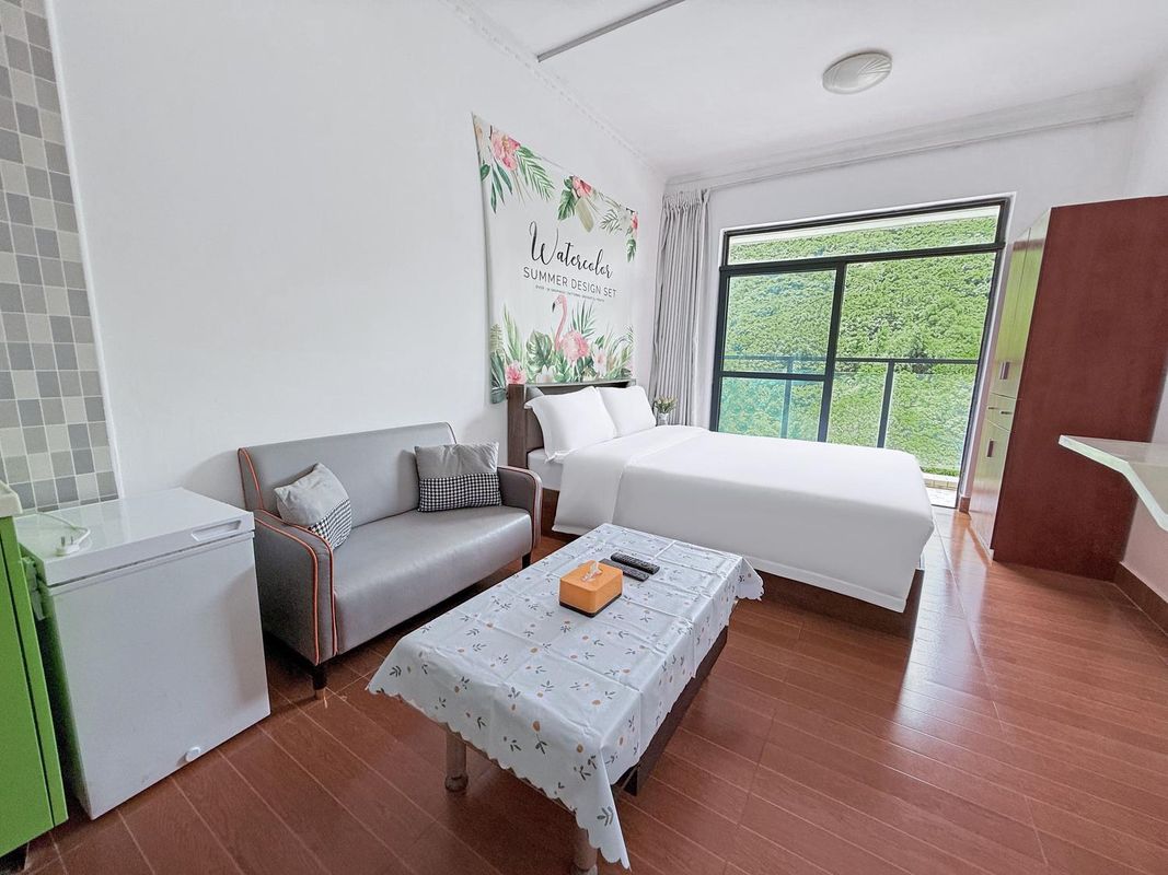 Hanlin Shiguang Apartment (Zhuhai College Jinwan Airport)
