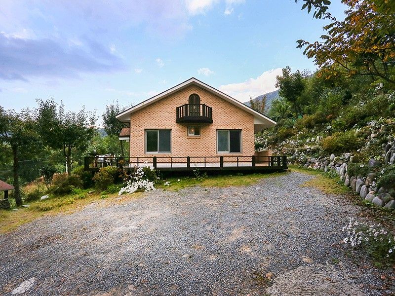 Danyang Supsogui Hyusik Pension