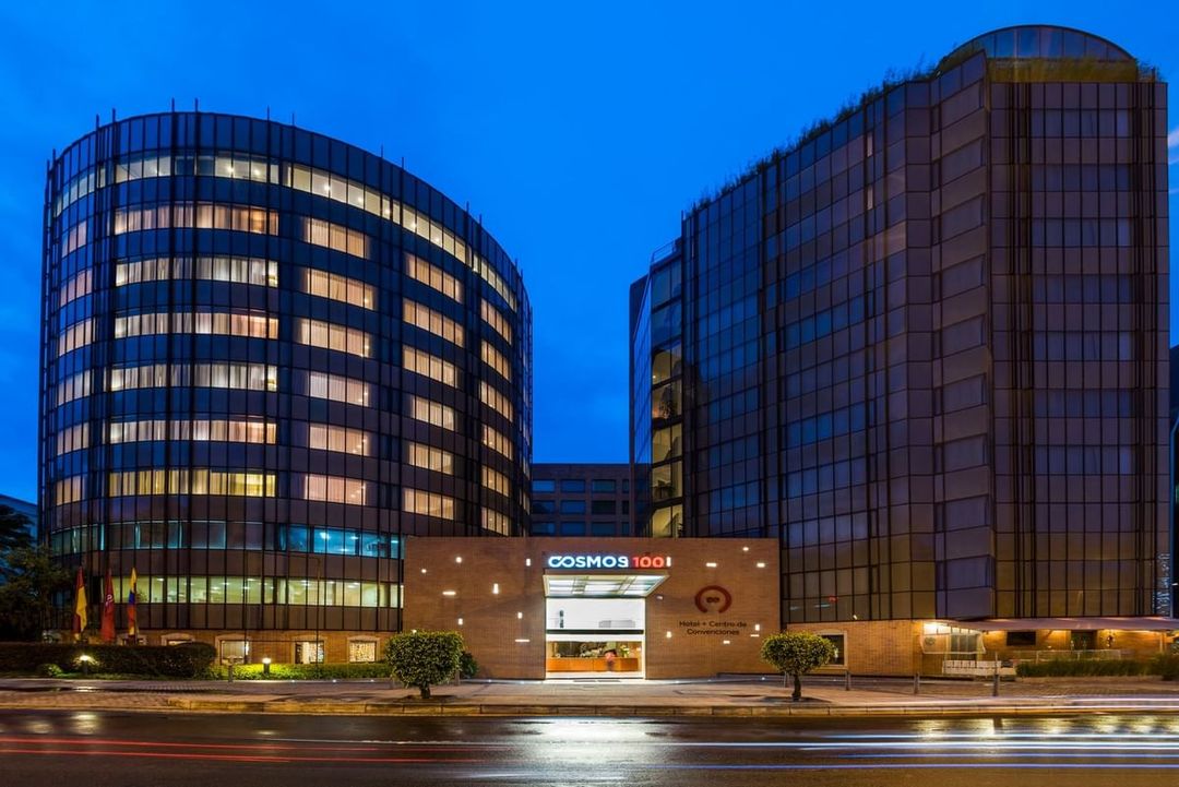 Cosmos 100 Executive