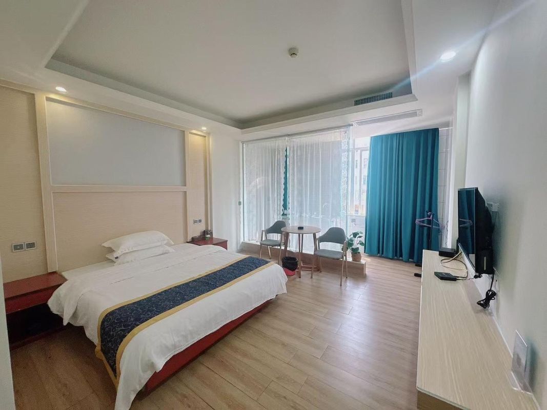 Zhaoqing Xingheju Apartment