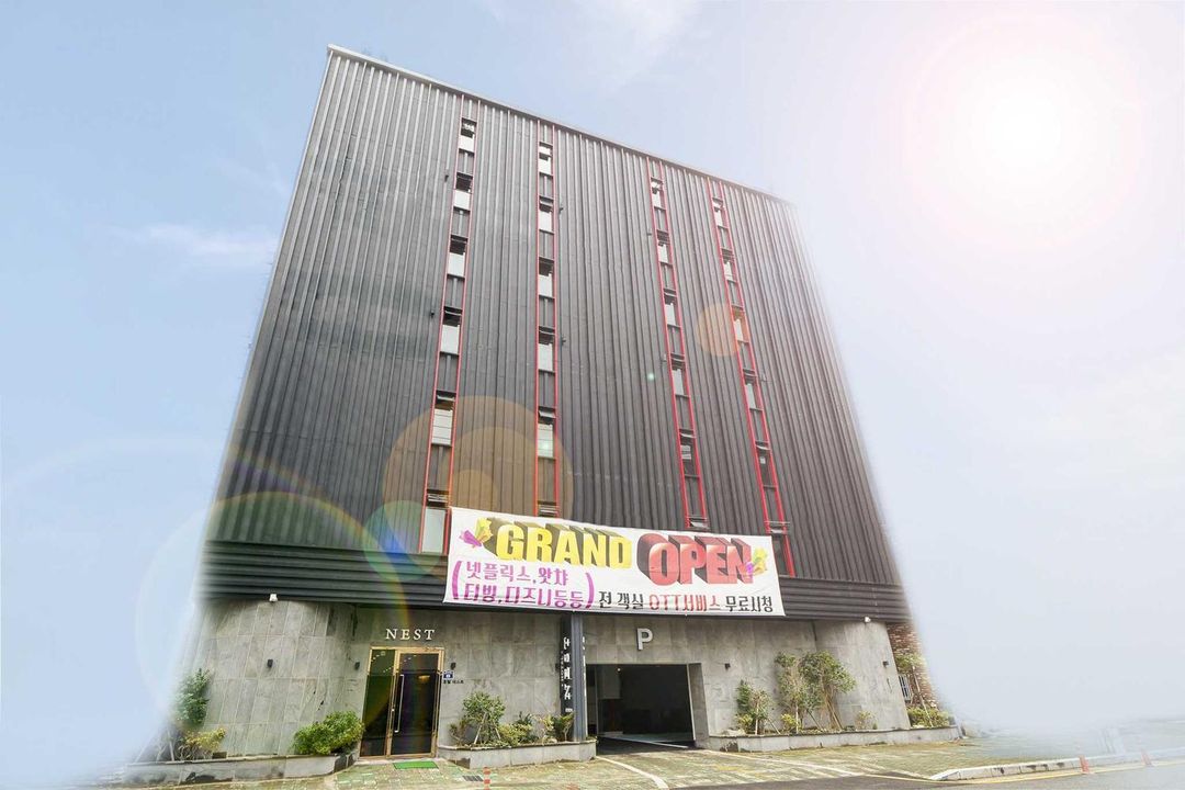 金海三桂霍特爾內克斯特