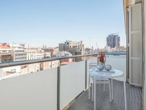 Rent Top Apartments Near Plaza de Catalunya