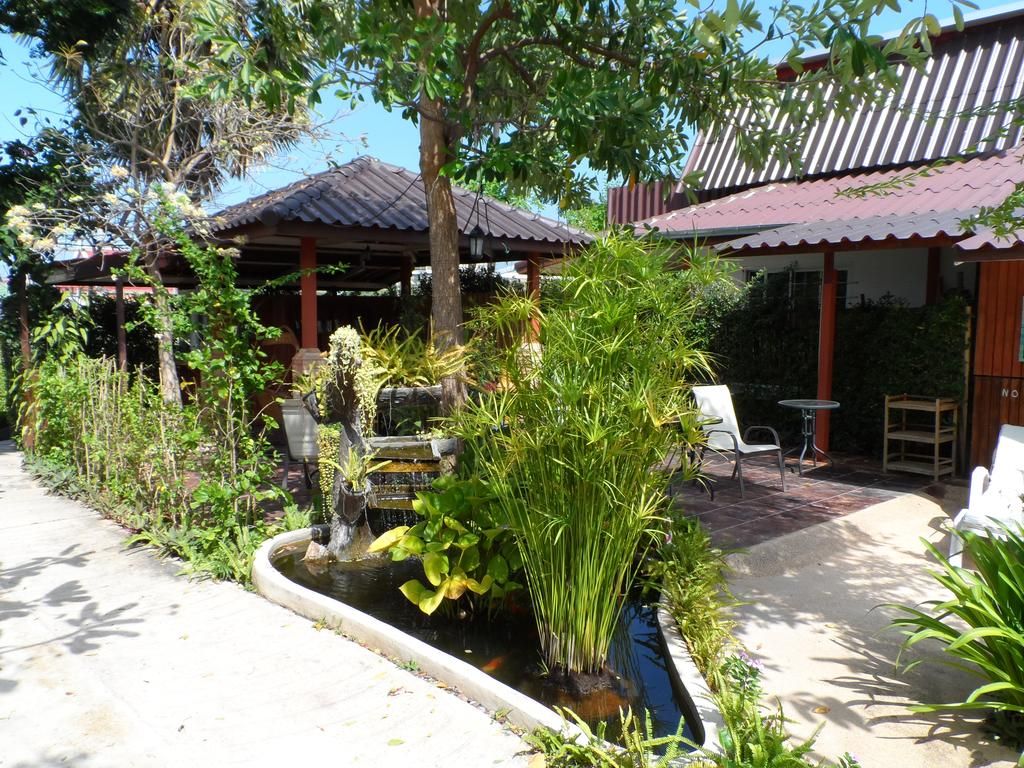 Baan Sabaaidee - Adult Friendly