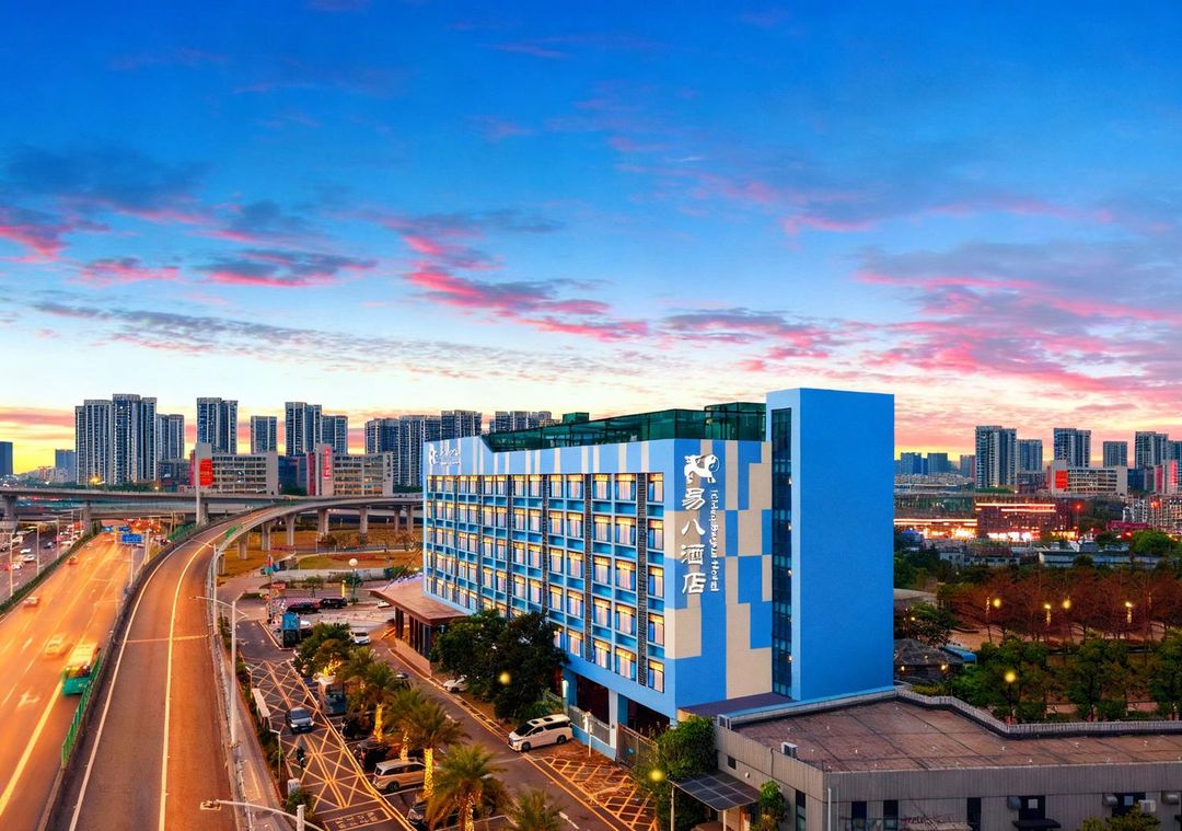 Yiba Golf Hotel (Zhuhai Gongbei Port International Convention and Exhibition Center)