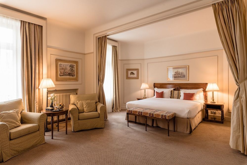 布魯塞爾廣場酒店