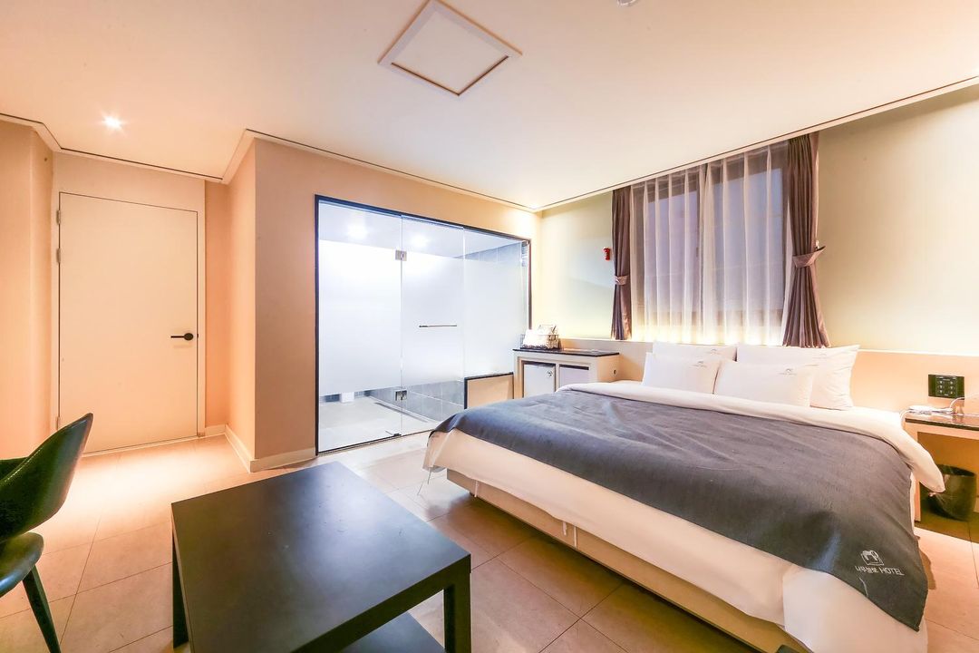 Busan Sasang Namuneulbo