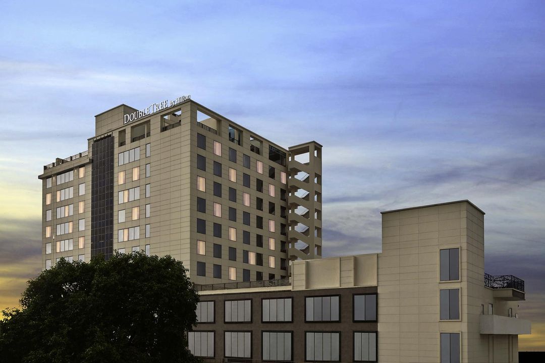 菠羅奈斯希爾頓逸林酒店