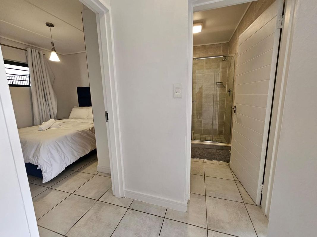 Outerspaces - 2 Bedroom apartment