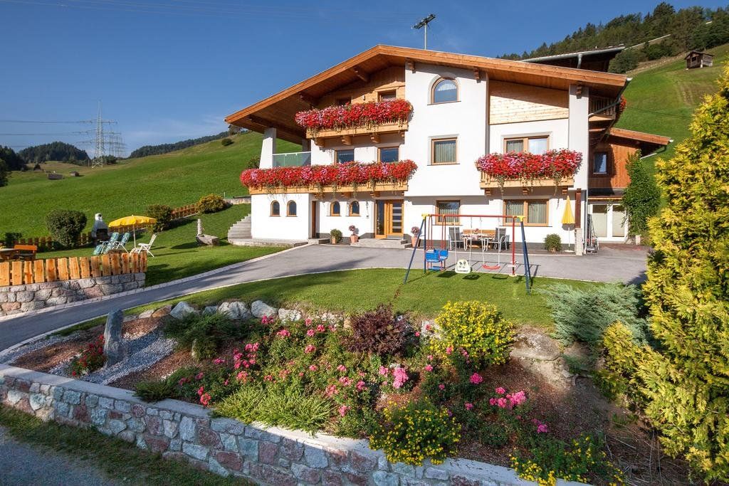 Ferienwohnungen Lechthaler