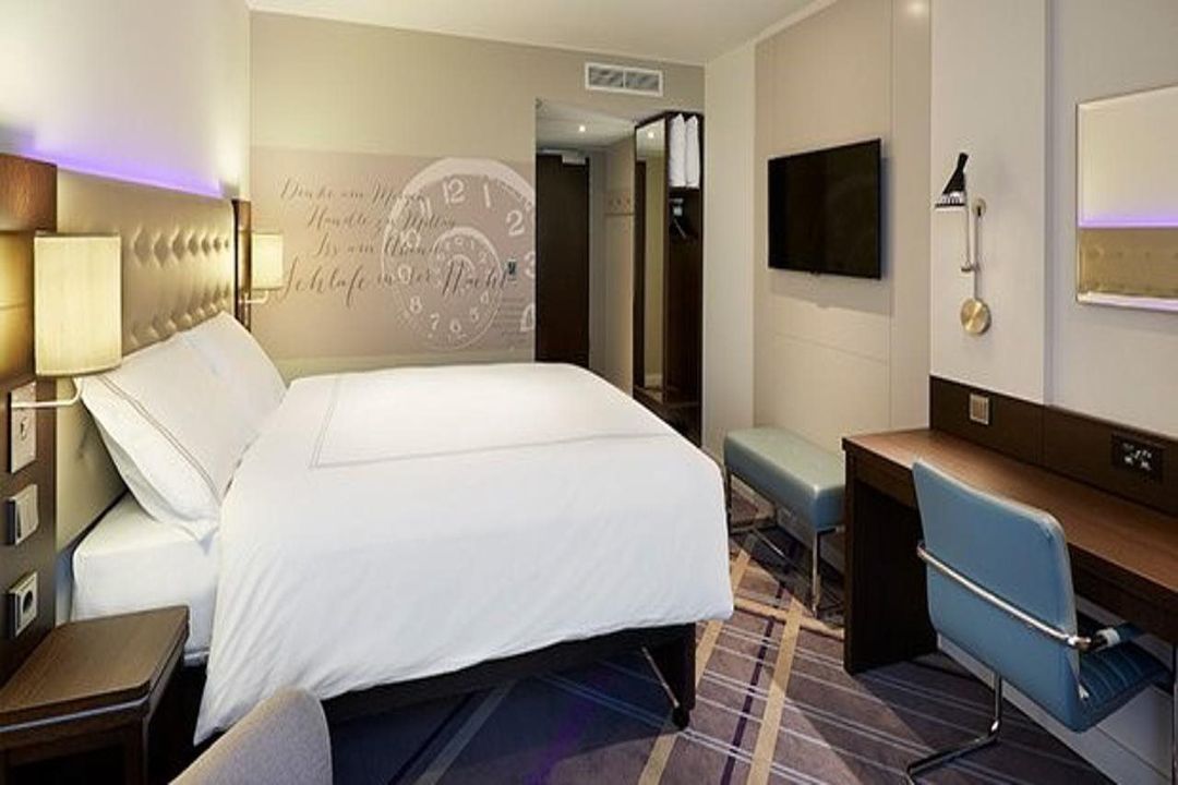 Premier Inn Wiesbaden City Centre