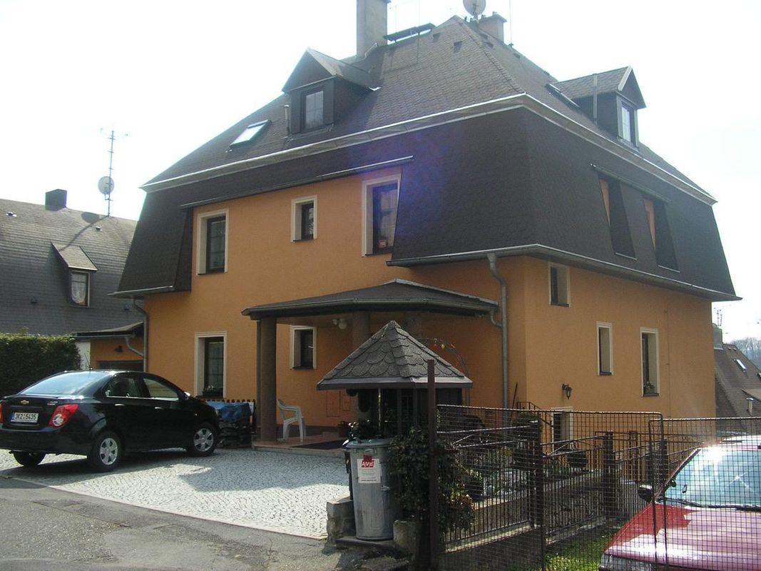 尼科爾公寓酒店