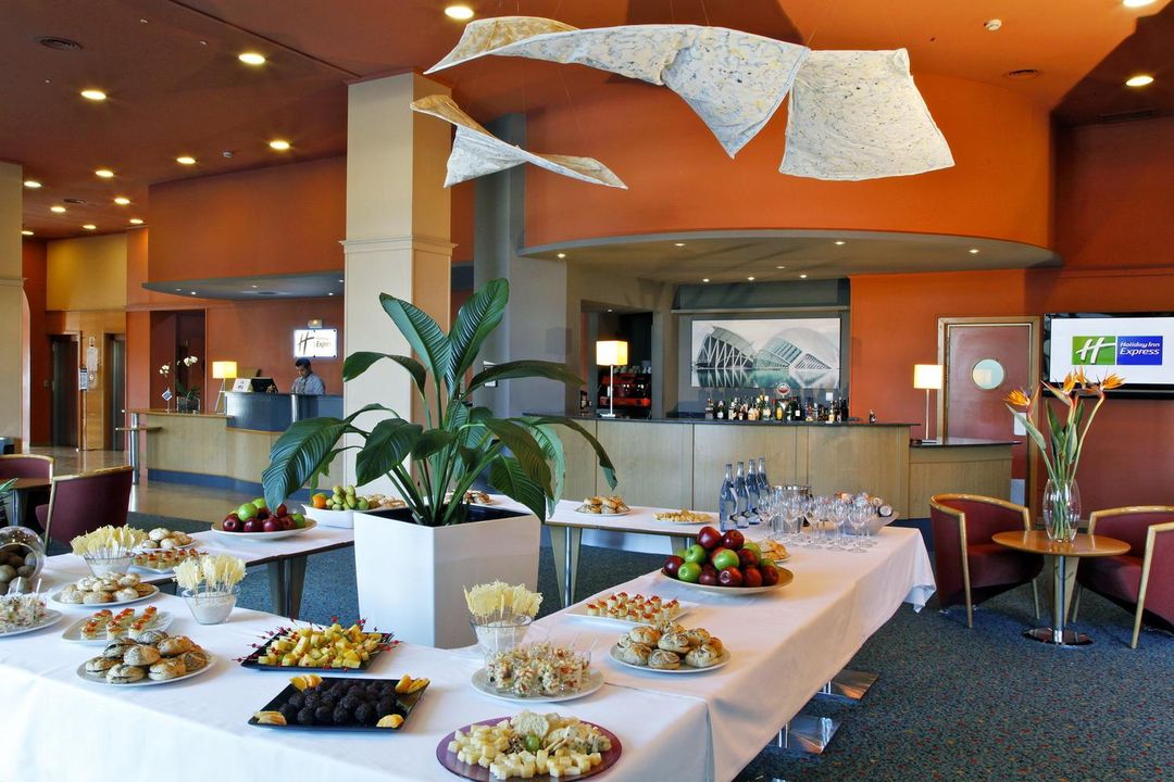 Holiday Inn Express Valencia-Ciudad Las Ciencias