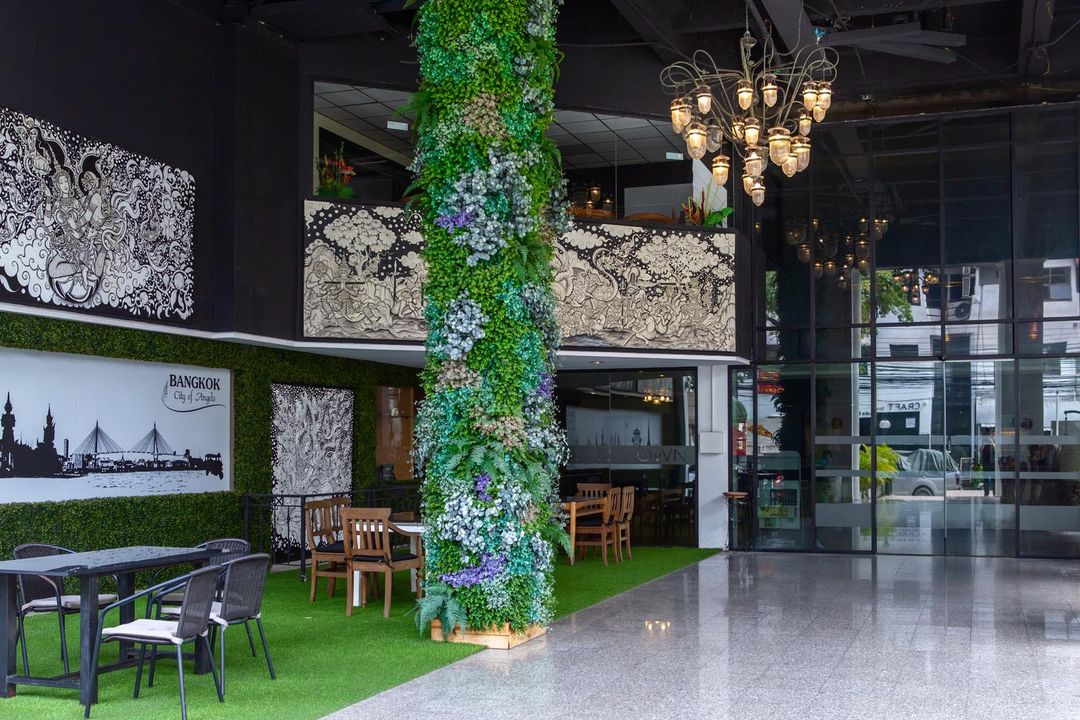 城中之城花園度假村