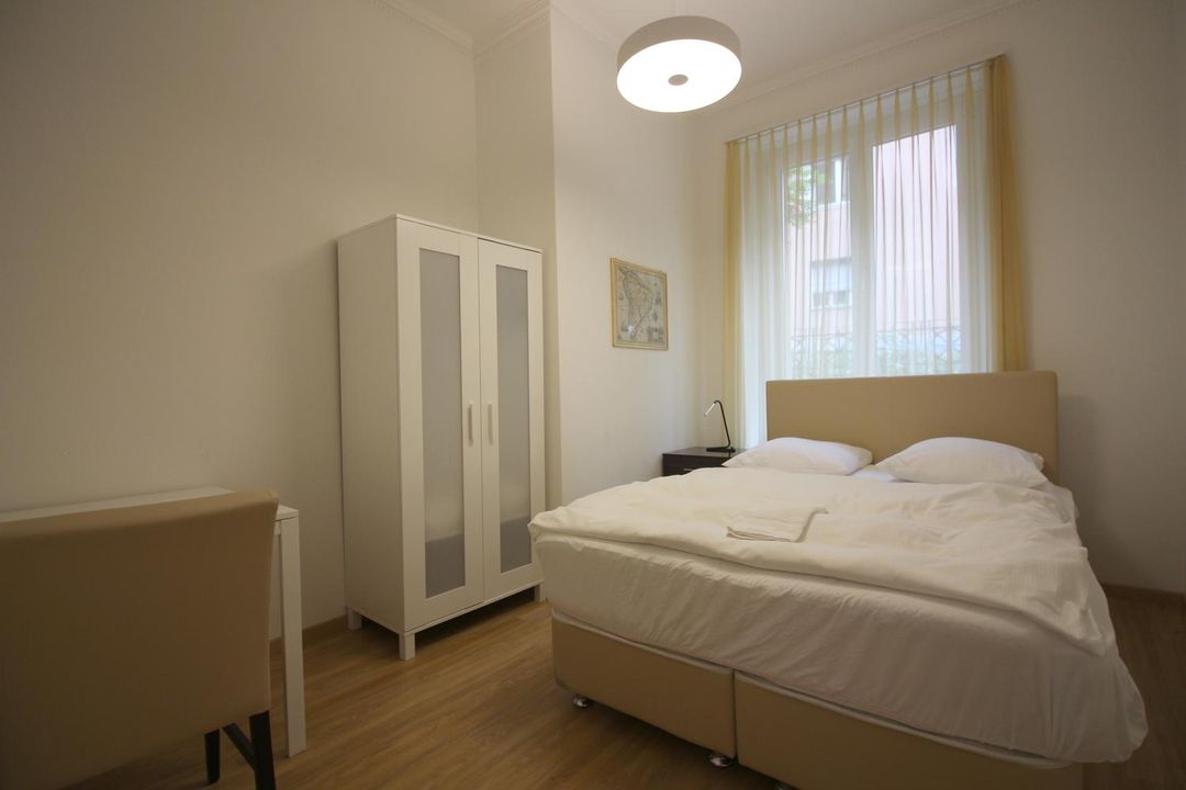 大學瑞士之星公寓酒店