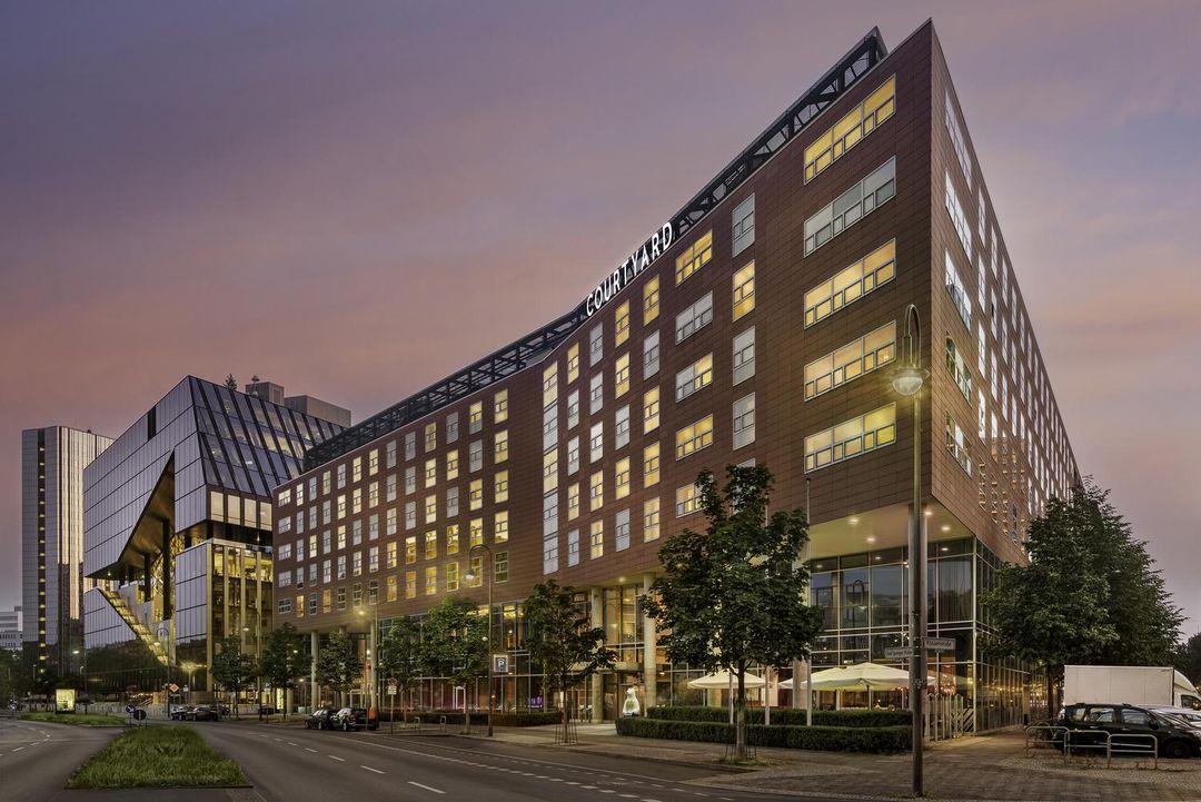 柏林市中心萬怡酒店