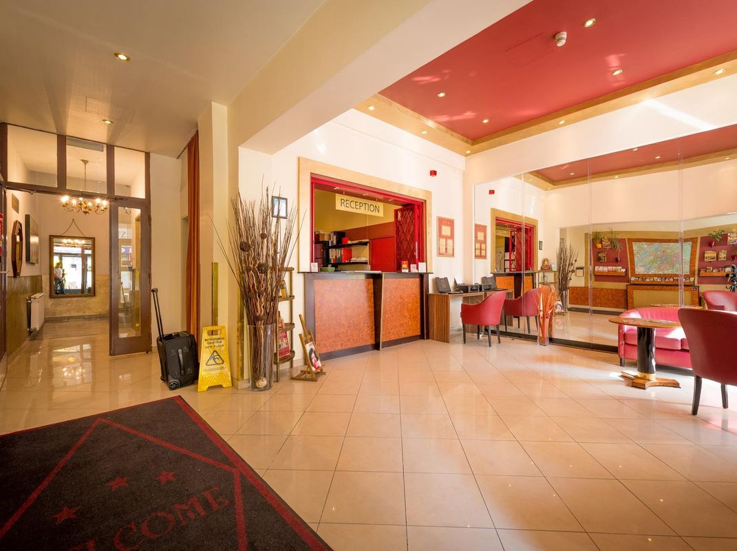 瓦亞倫精品酒店