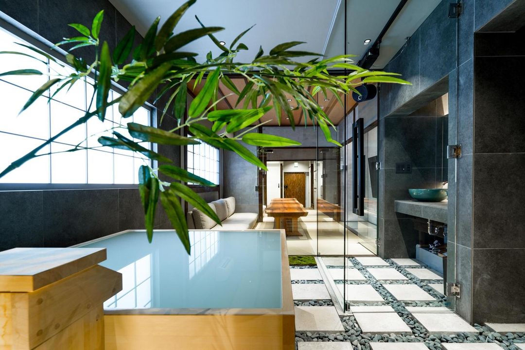 大阪弁天町KONJAKUSO 光湯屋投影溫泉民宿