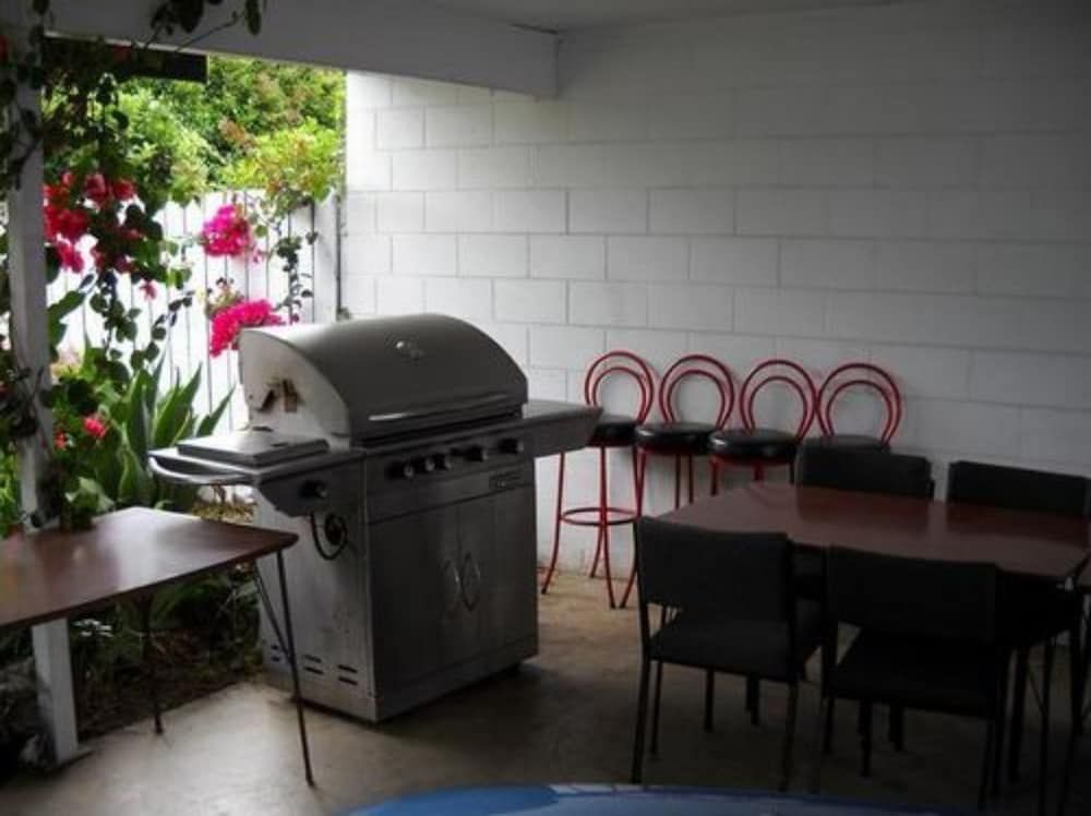 艾登山汽車旅館