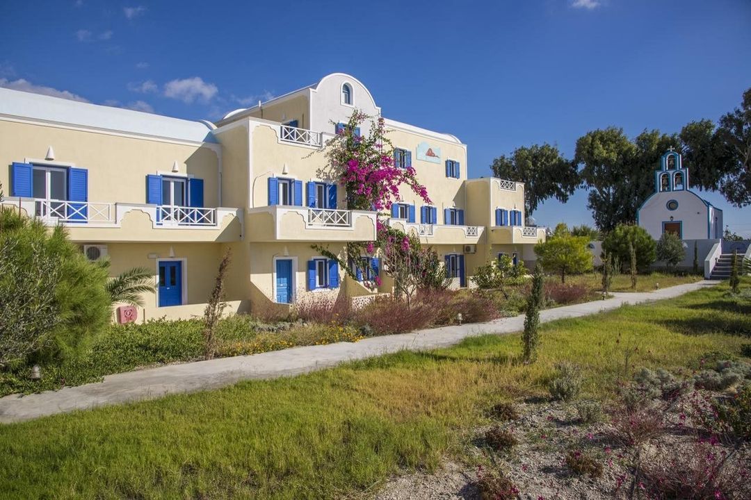 貝拉聖托裏尼套房酒店